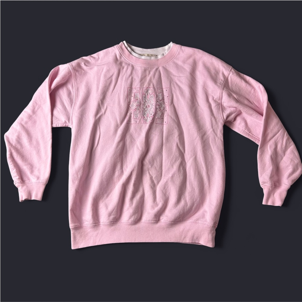 M & C Sportswear pink and white vintage sweatshirt